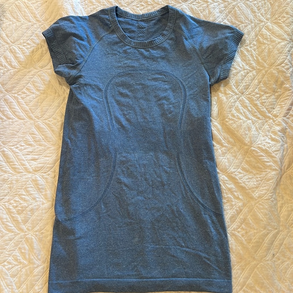 Lululemon Swiftly Tech short sleeve